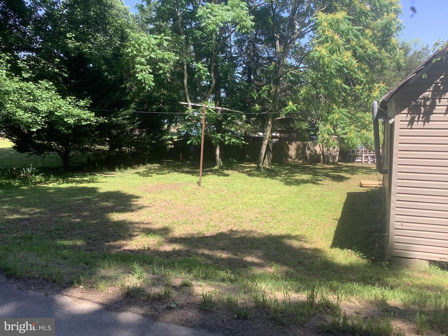23608 Hawkins Dr Property Photo 8