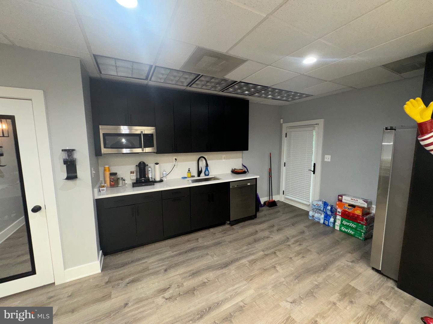 7821 Property Photo 7