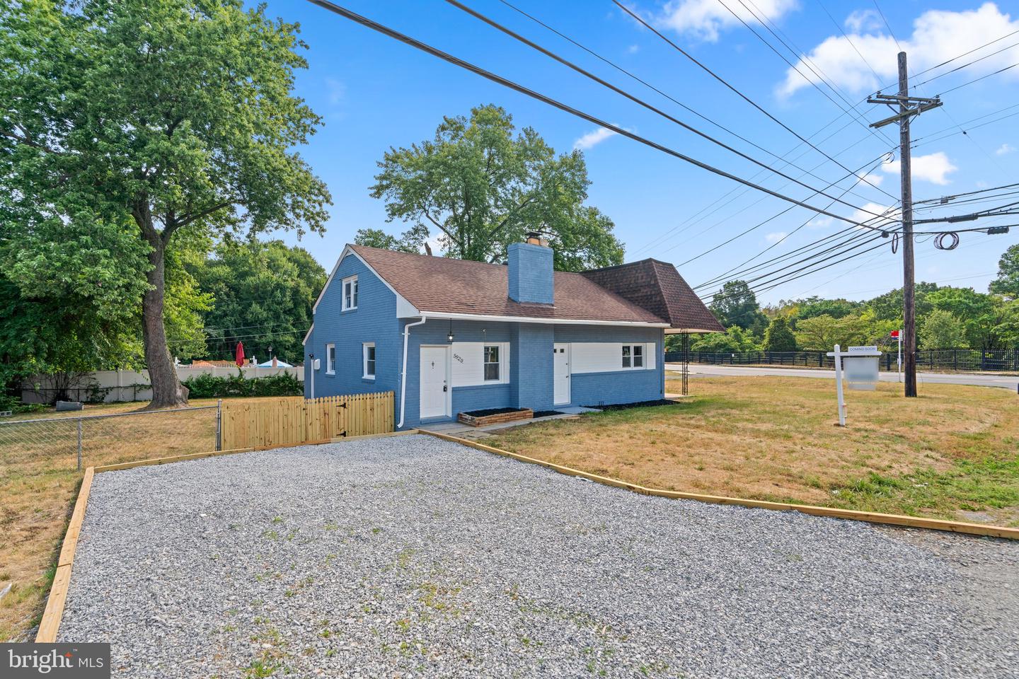 5920 Robin Ln Property Photo 1