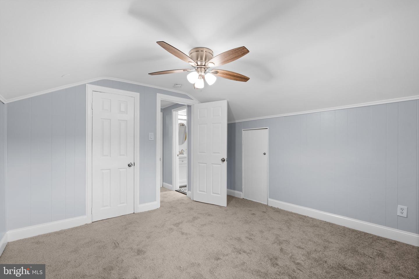 5920 Robin Ln Property Photo 23