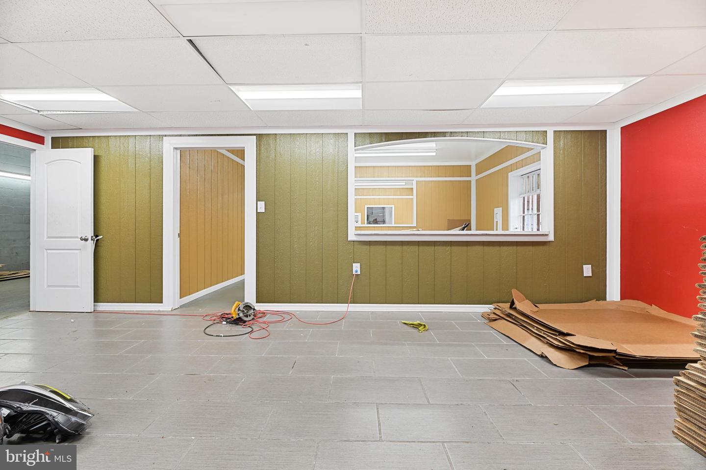 7605 Property Photo 13