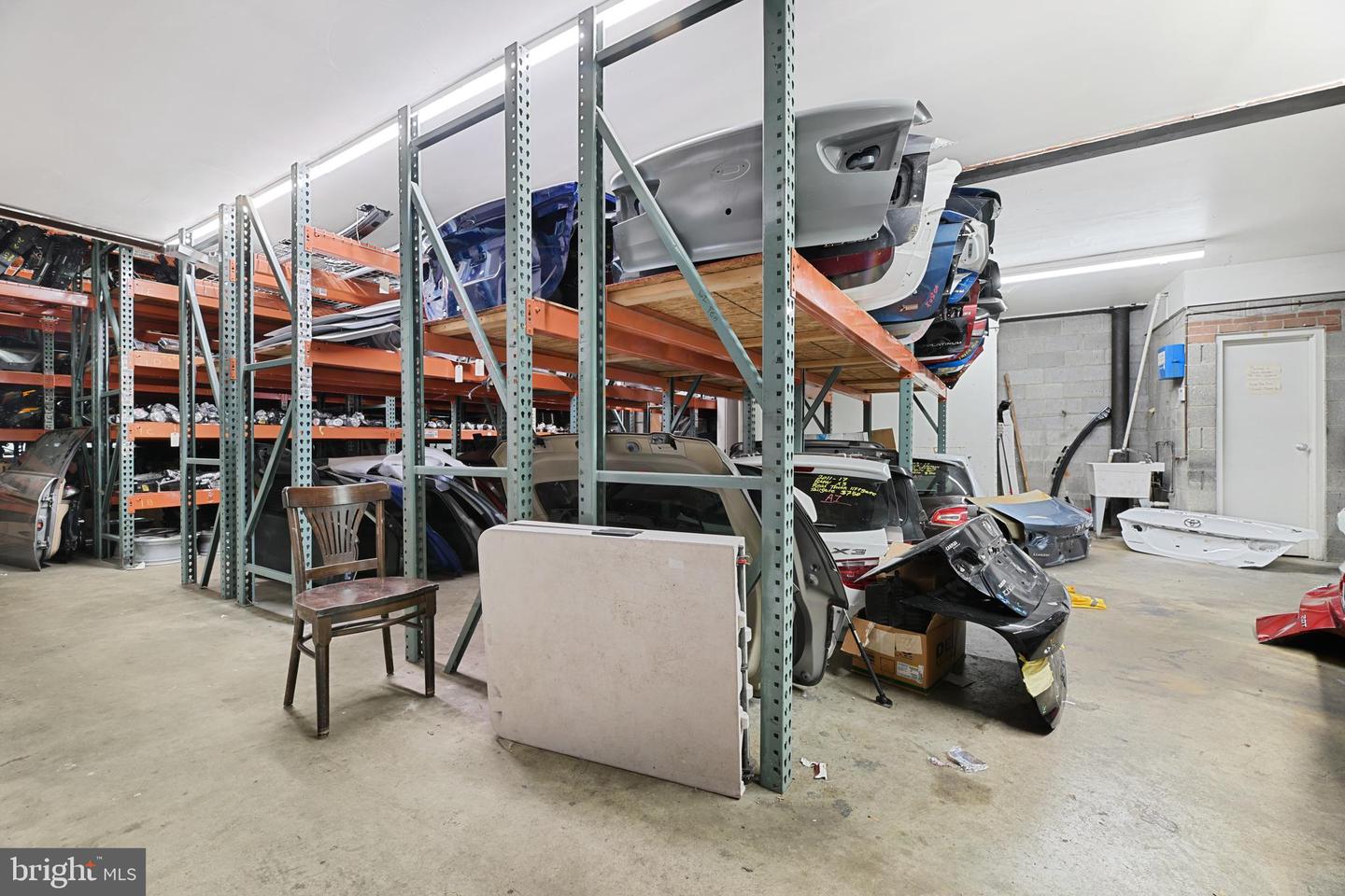 7605 Property Photo 18