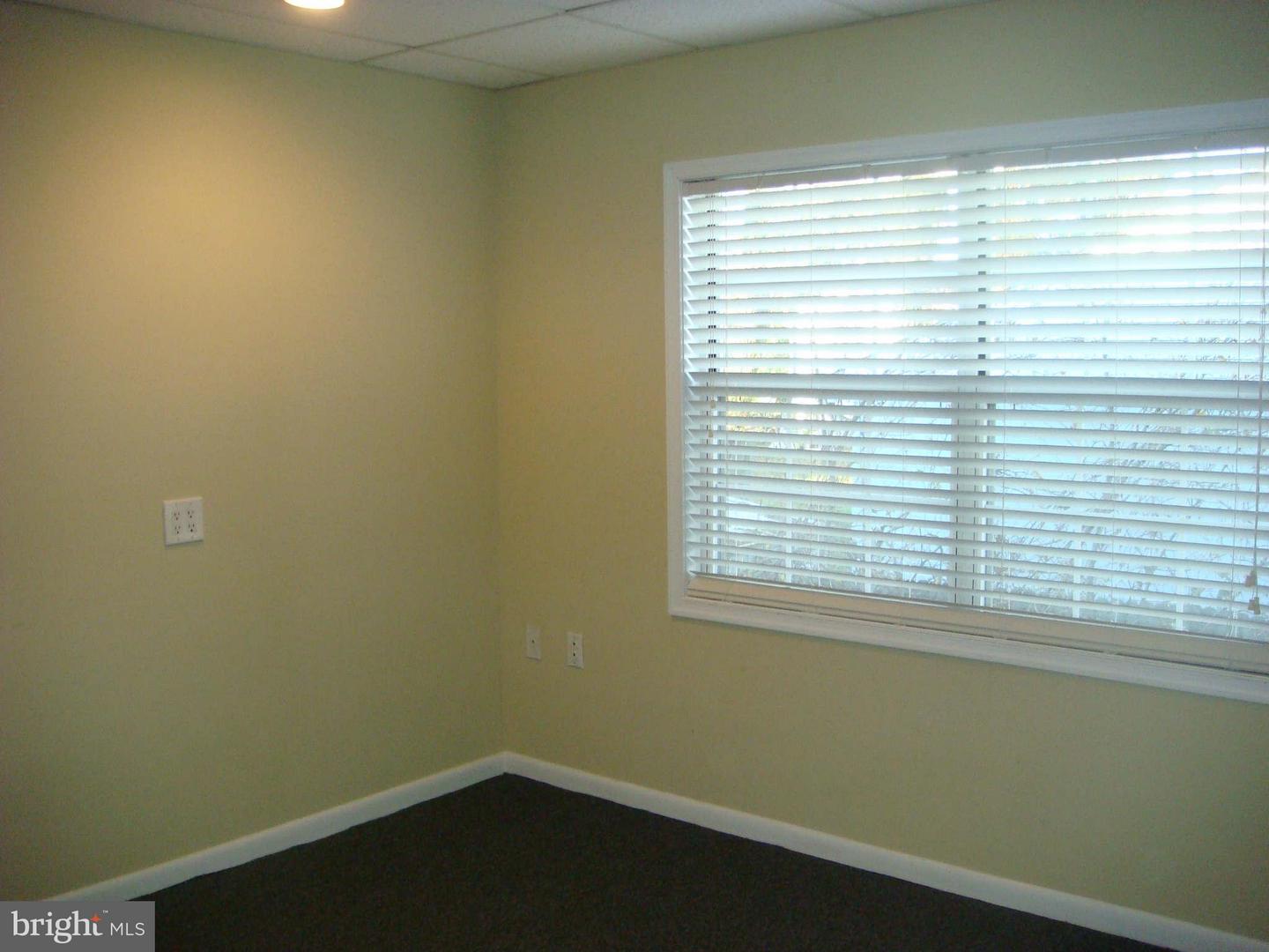 13681 Baltimore Ave Property Photo 2