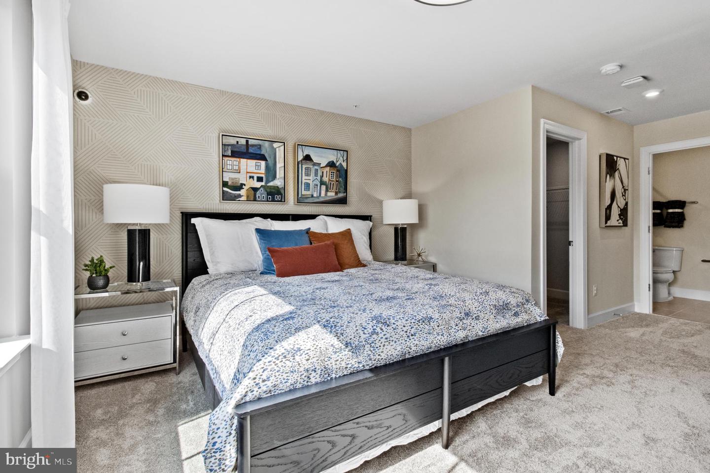 5937 Northwest Dr Property Photo 18