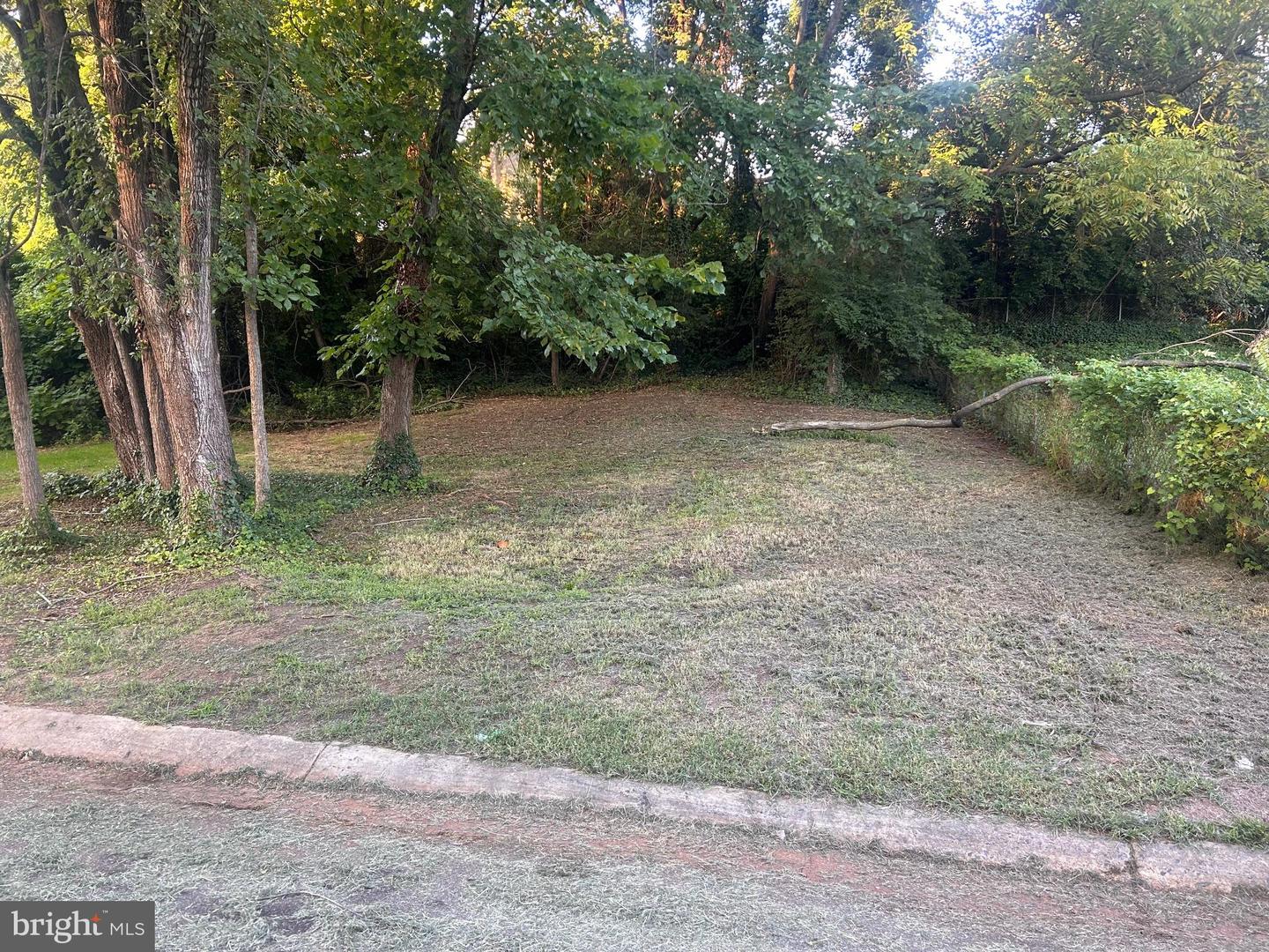4705 41st Pl Property Photo 3