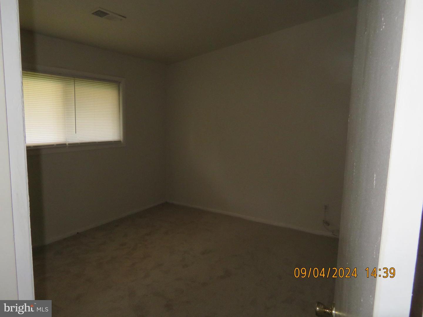 100 9th St #305 Property Photo 5