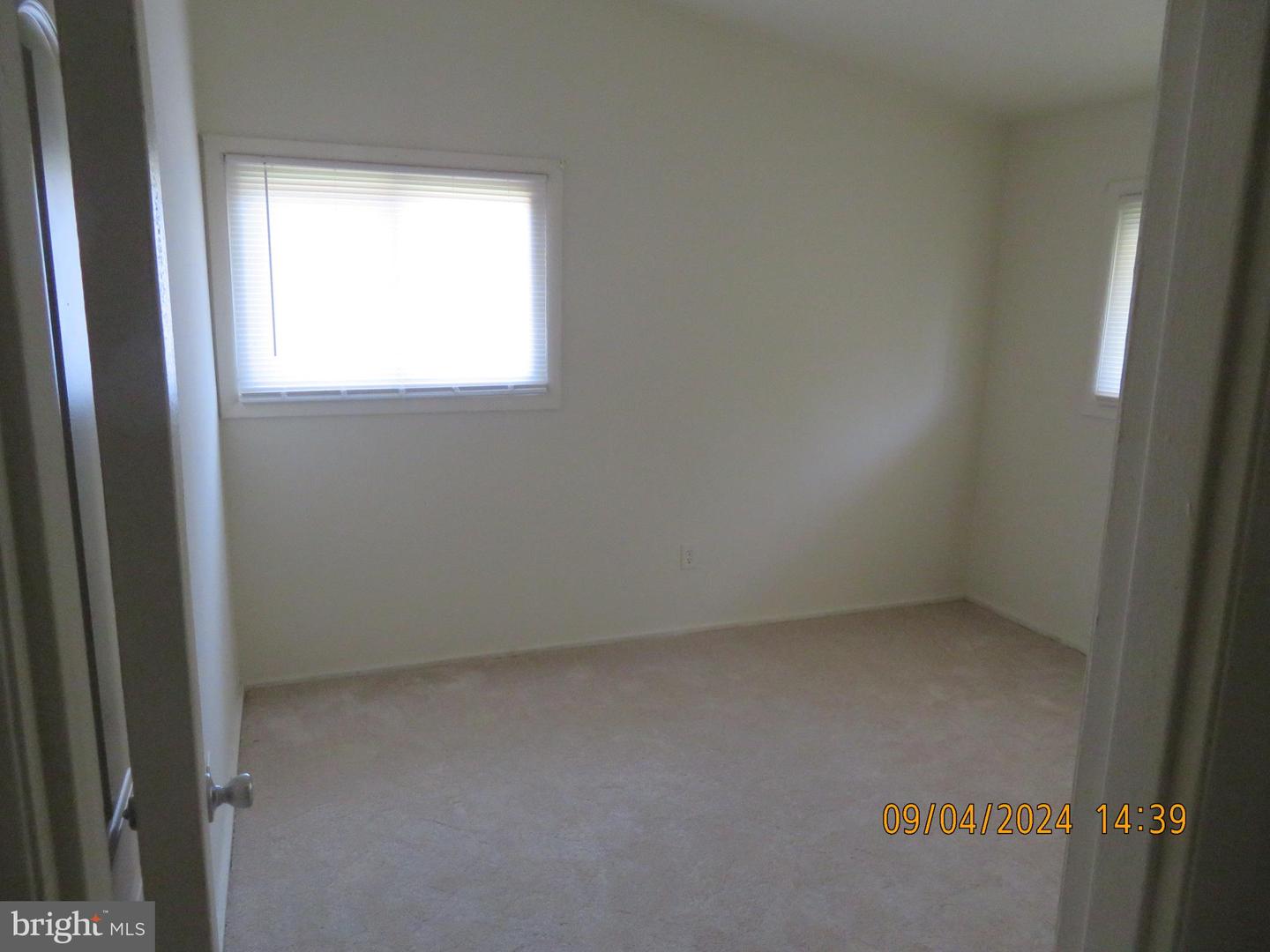 100 9th St #305 Property Photo 6