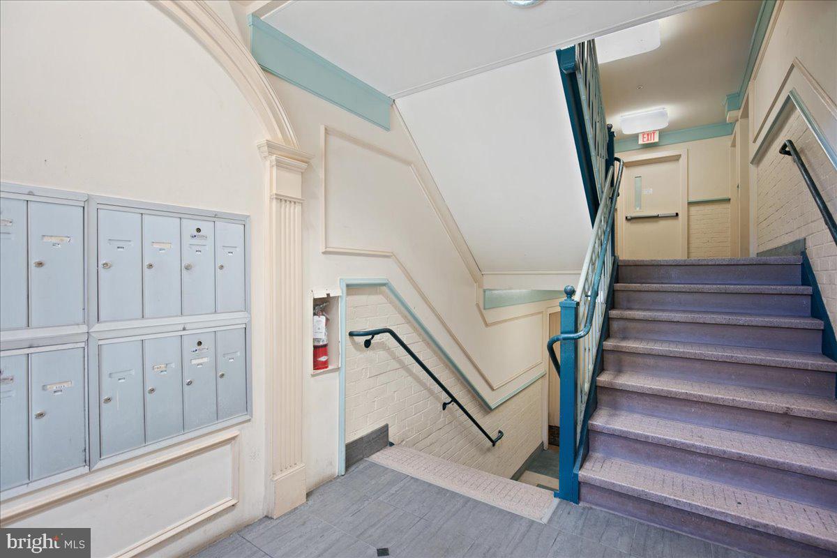 7806 Hanover Pkwy #303 Property Photo 8