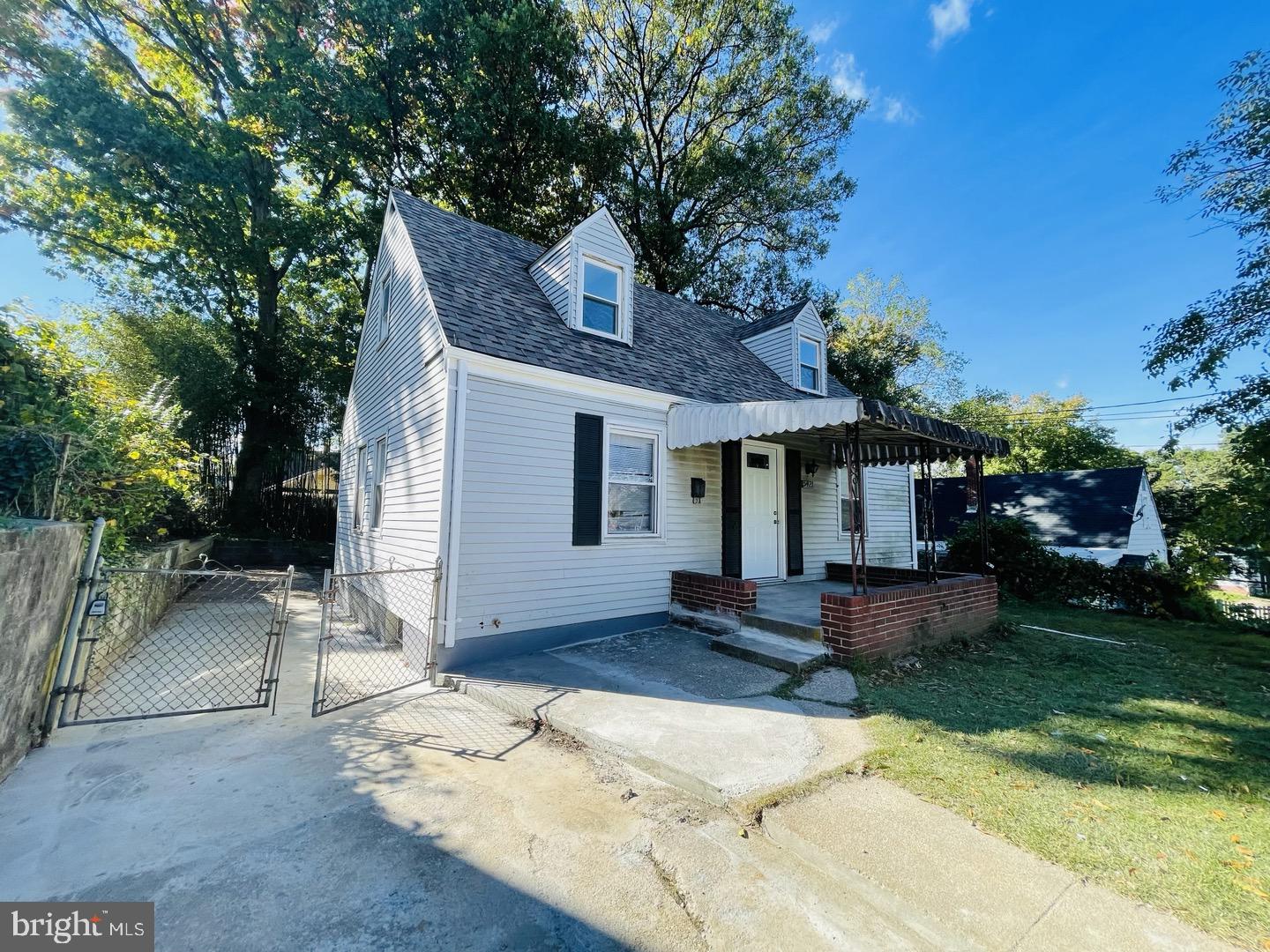 5421 Tilden Rd Property Photo