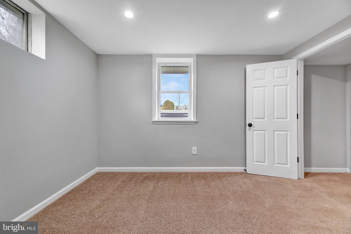 7518 Wilhelm Dr Property Photo 28