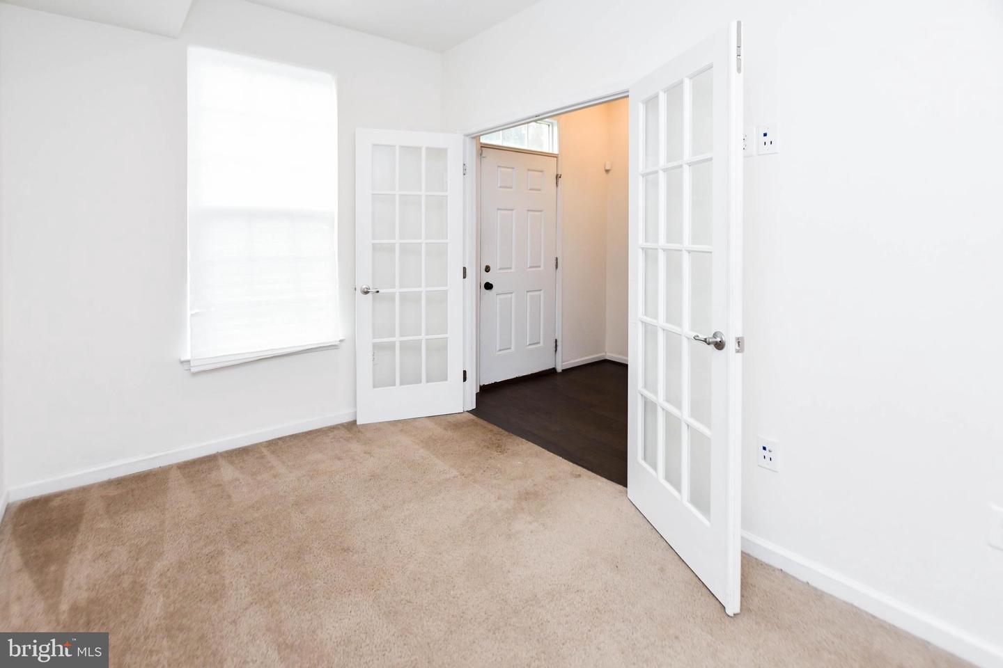 5608 Glover Park Dr Property Photo 5