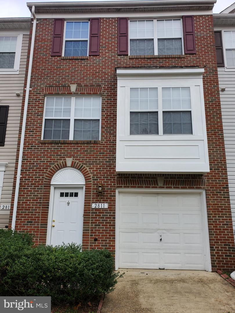2811 Berrywood Ln Property Photo 1