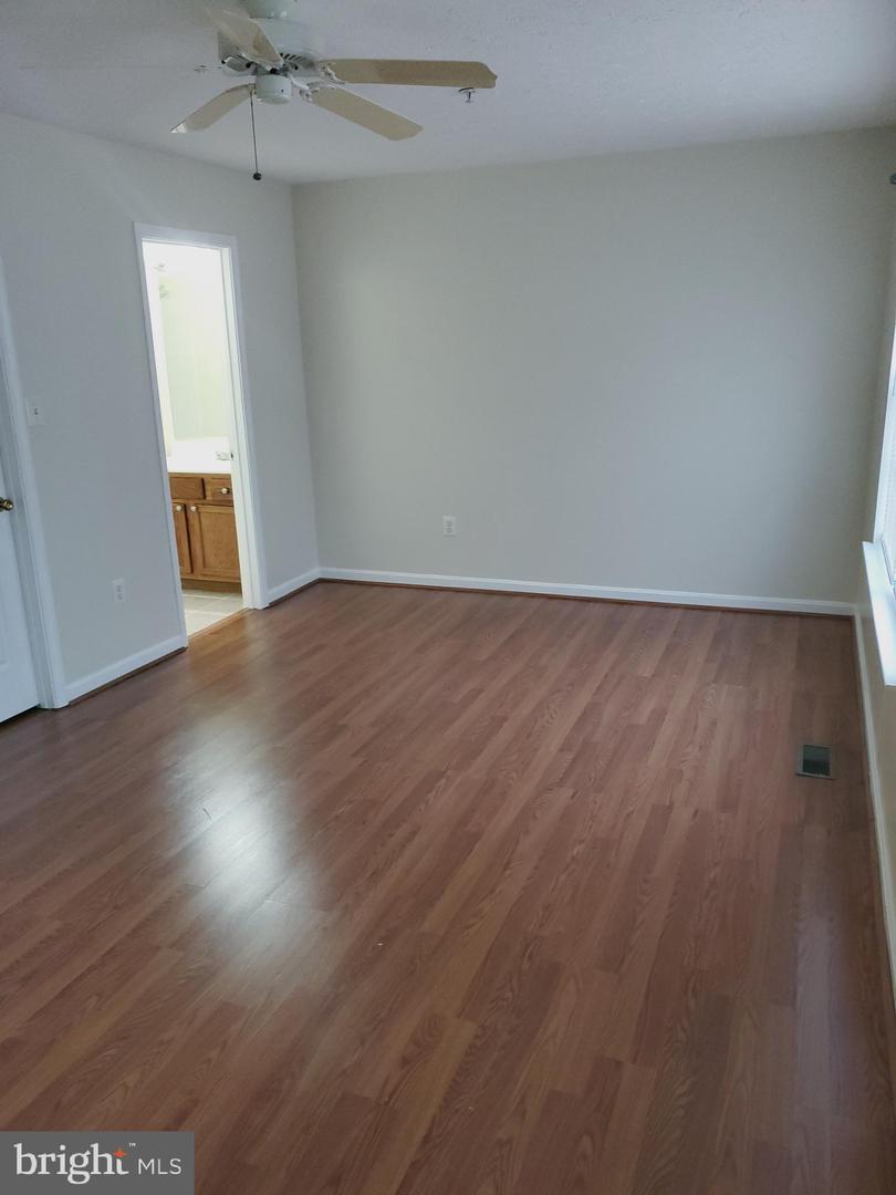 2811 Berrywood Ln Property Photo 7