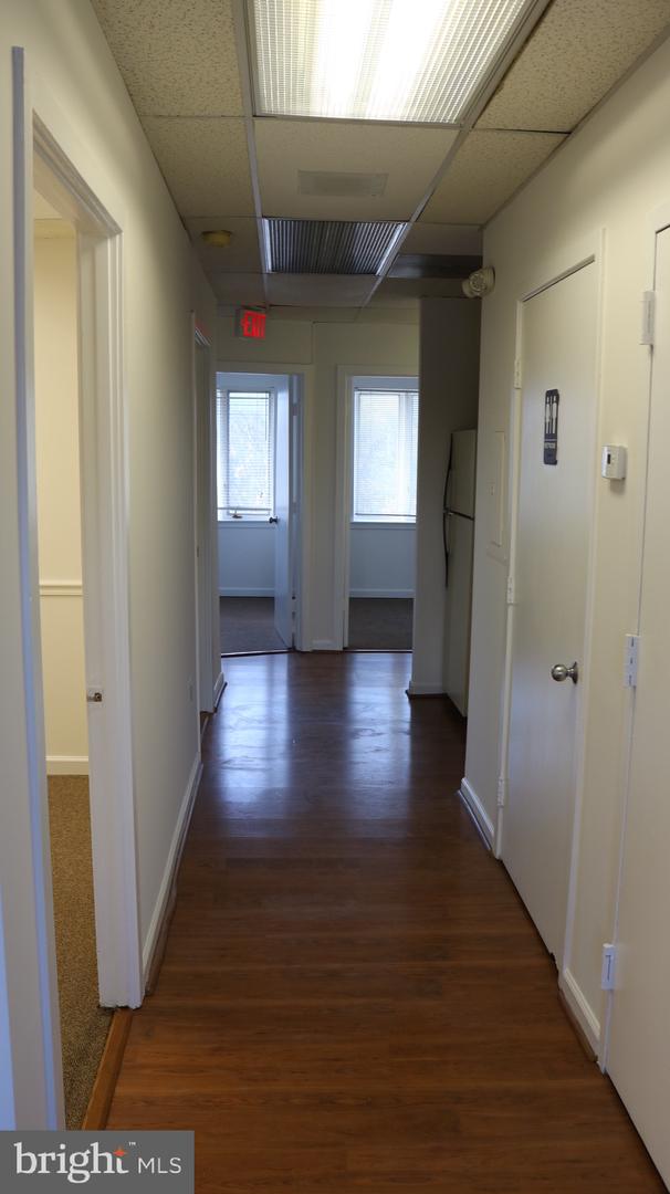 7211-c Hanover Pkwy #1/3/32 Property Photo 17