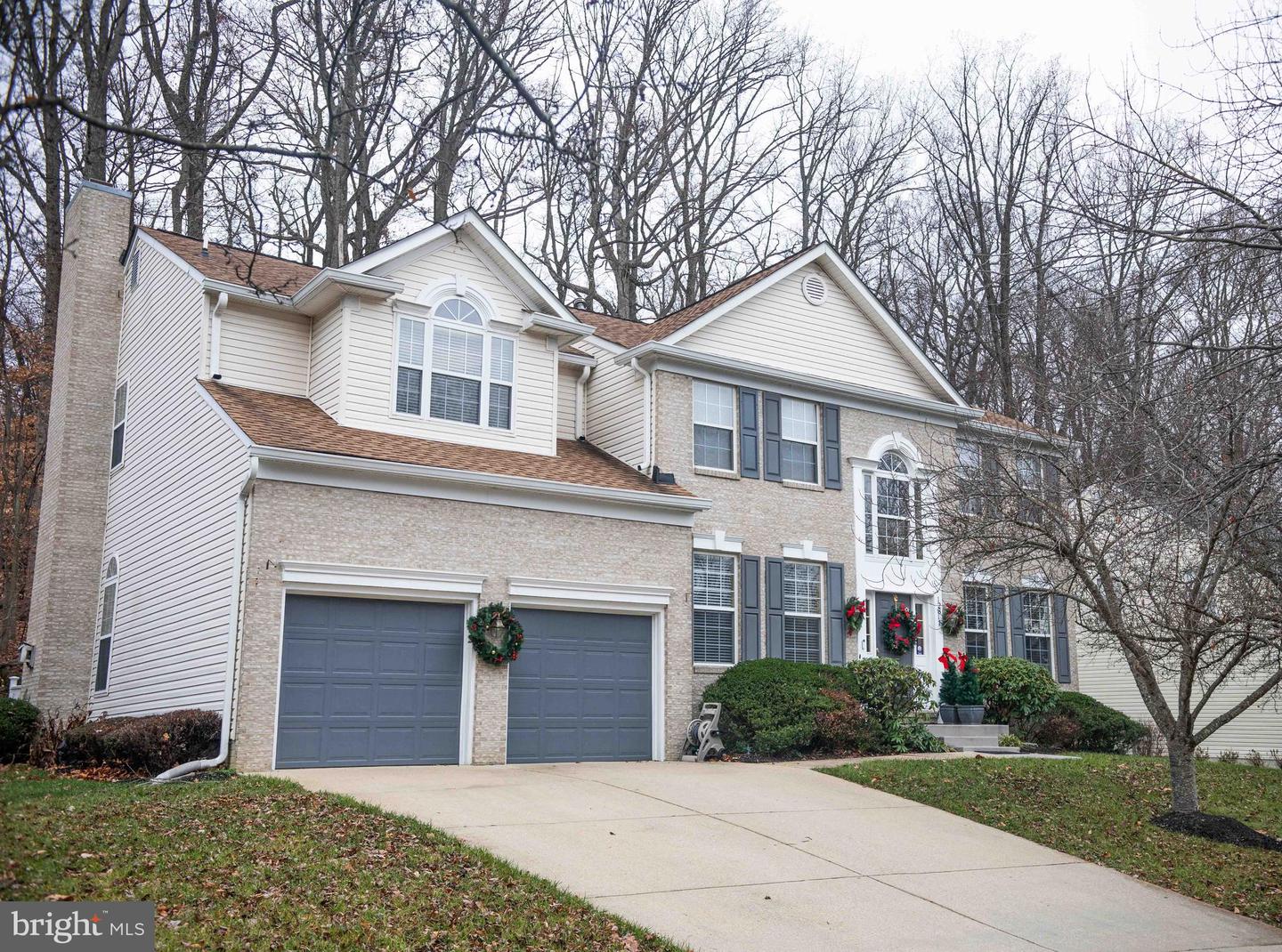 12817 Glasgow Ct Property Photo 6