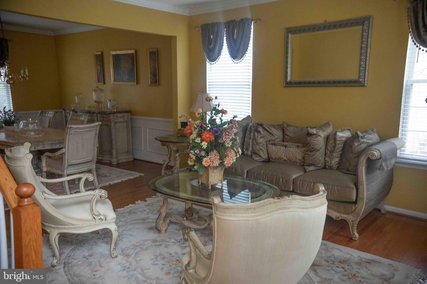 12817 Glasgow Ct Property Photo 13