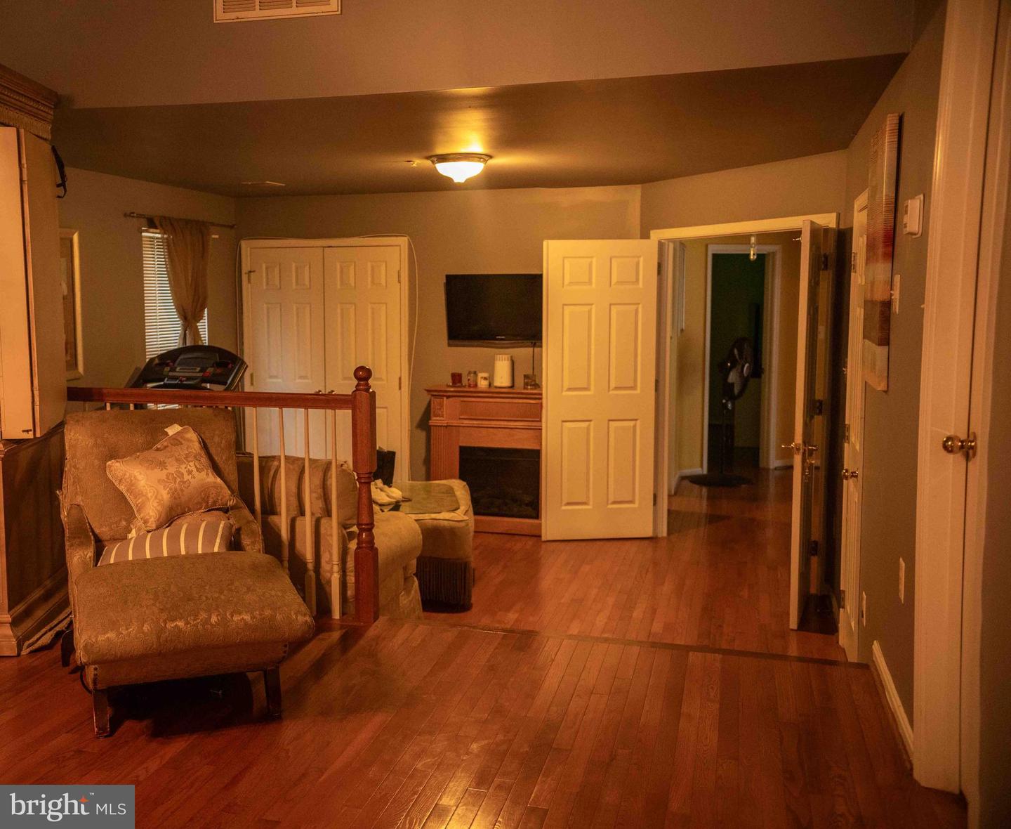 12817 Glasgow Ct Property Photo 37