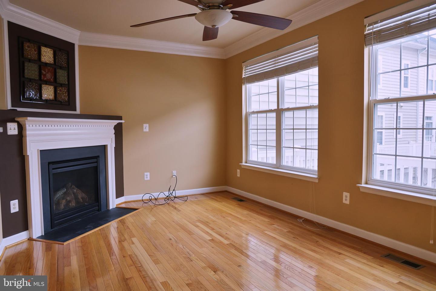 4324 Talmadge Cir Property Photo 4