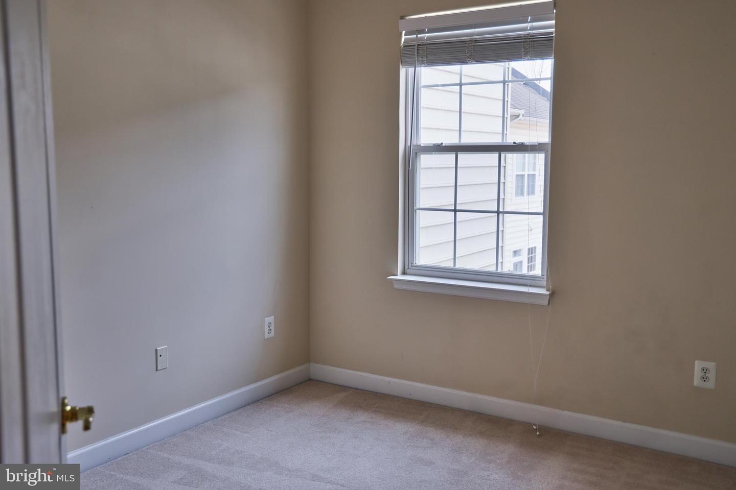 4324 Talmadge Cir Property Photo 10