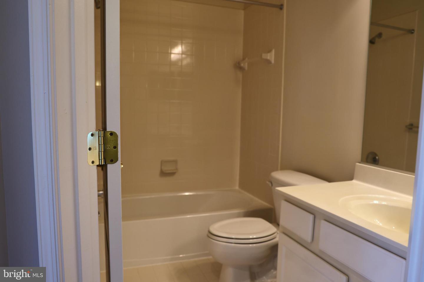 4324 Talmadge Cir Property Photo 12