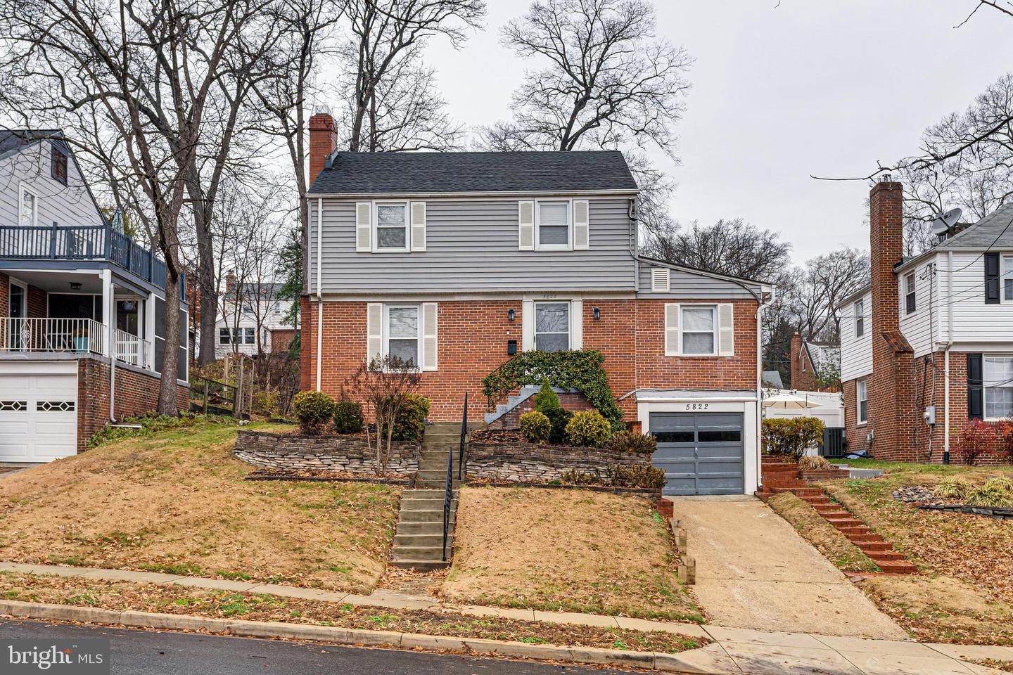 5822 Carlyle Property Photo