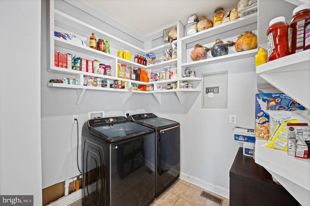 13710 Baden Naylor Rd Property Photo 22
