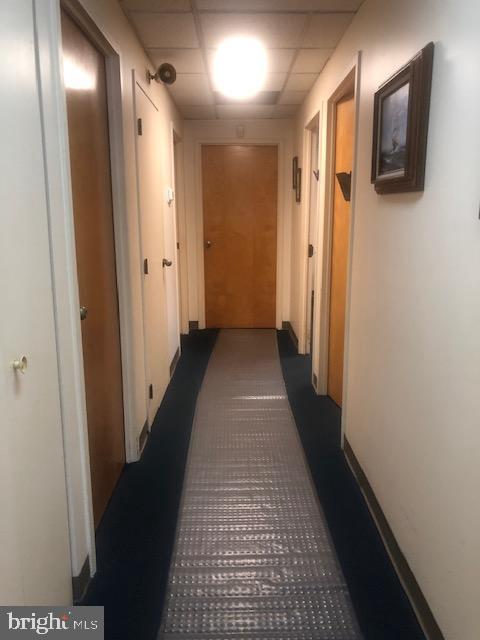 7525 Greenway Center Dr #t-8 Property Photo 15