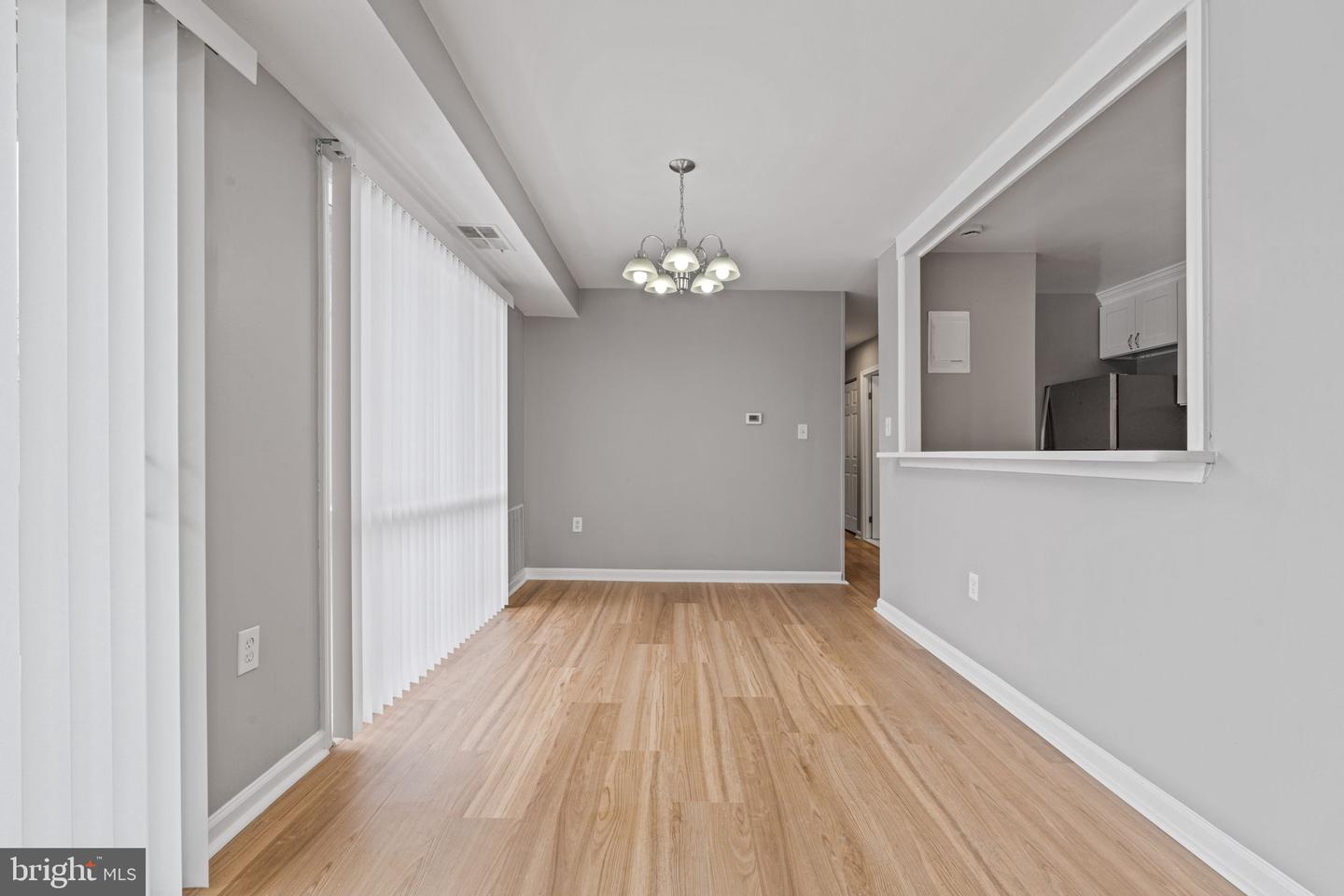 9276 Adelphi Rd #201 Property Photo