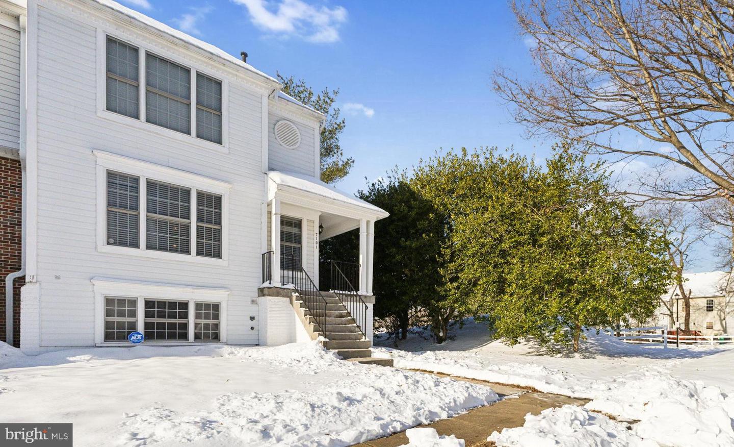 7101 Dewdrop Way Property Photo