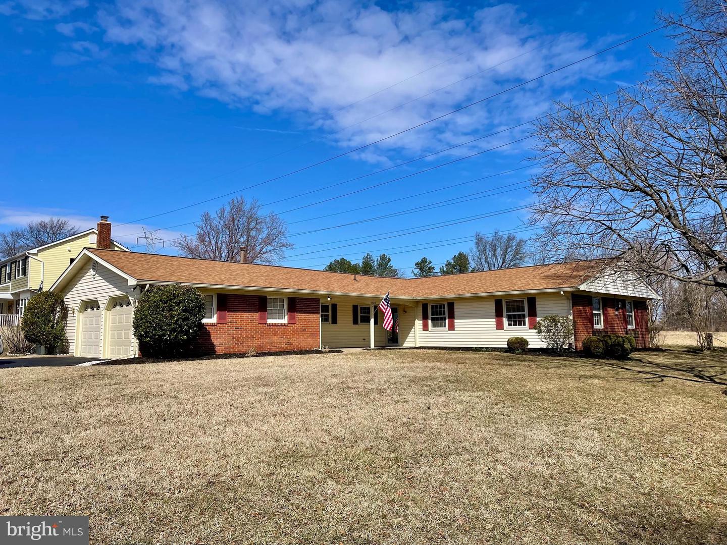 12104 Mount Pleasant Dr Property Photo 1