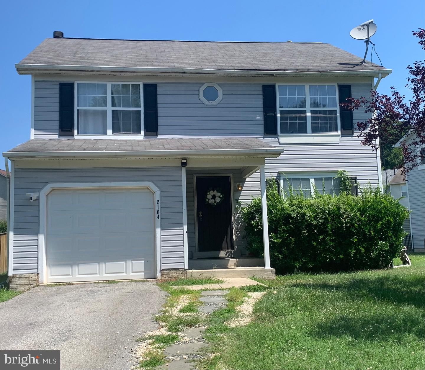 2104 Sayan Property Photo