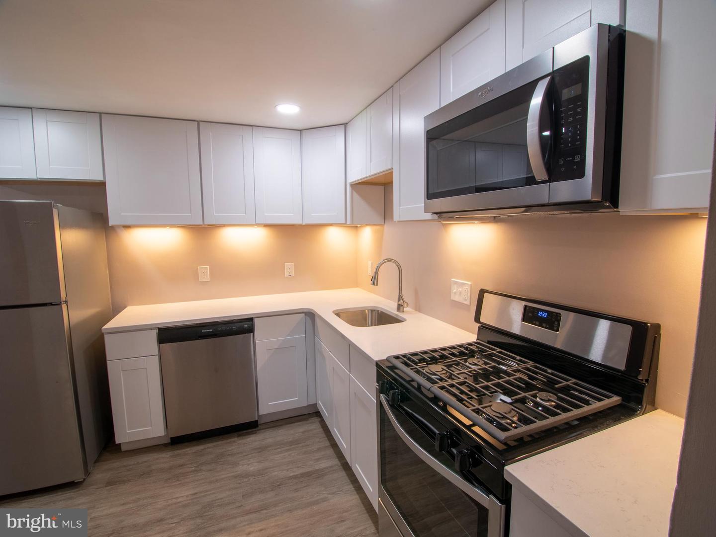 3321 Huntley Square Dr #t2 Property Photo