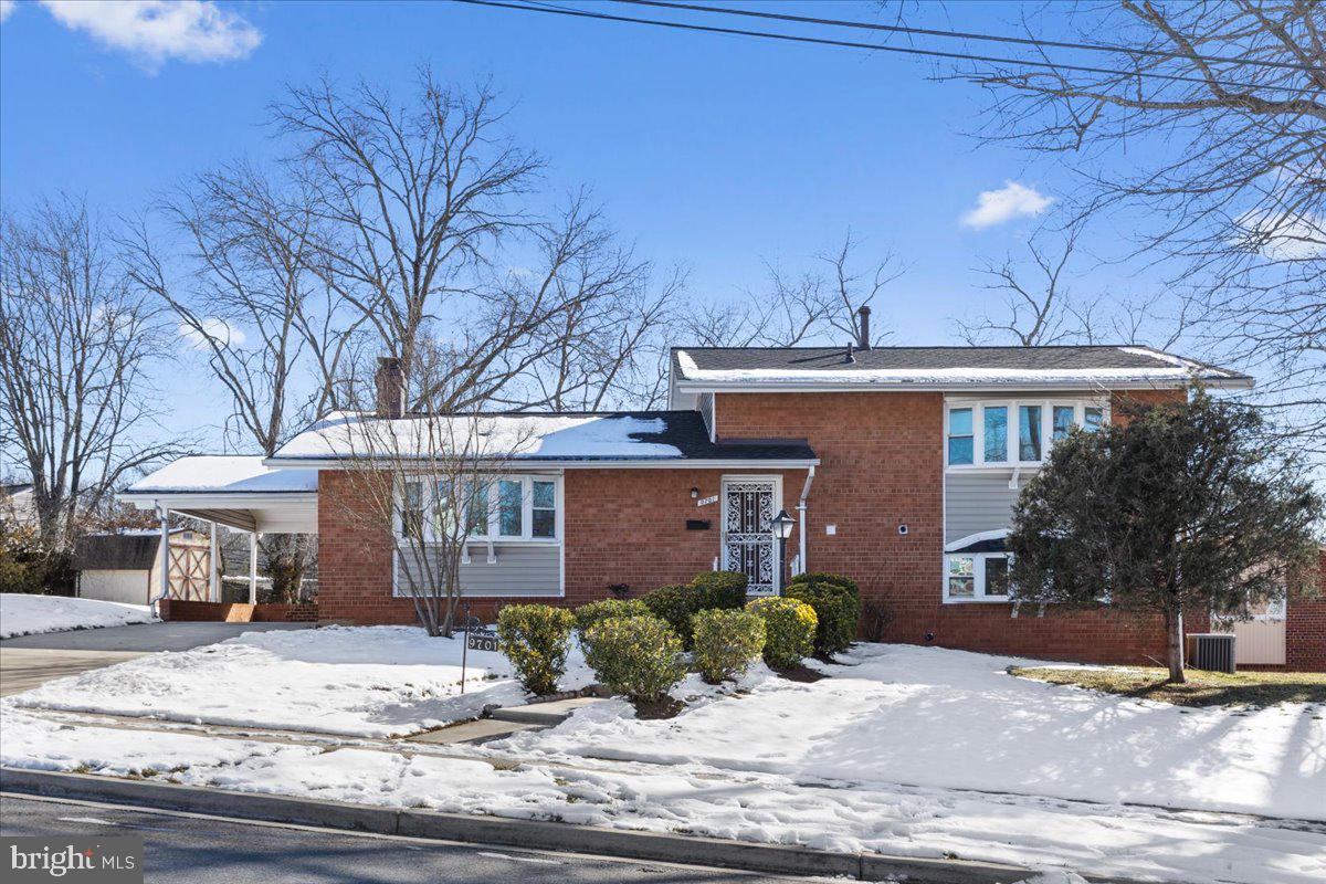 9701 Tuckerman St Property Photo