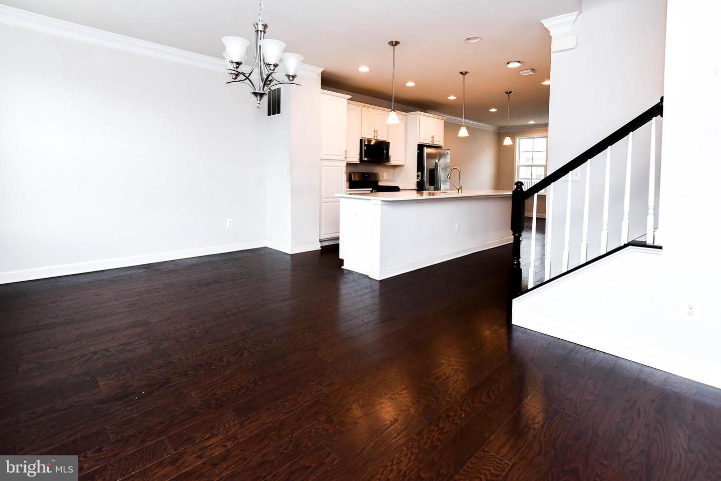 3044 Mia Ln Property Photo 6