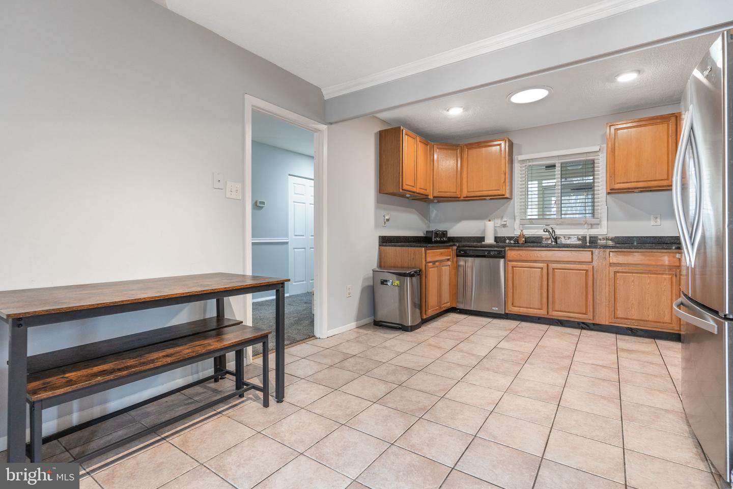3913 Yarmouth Ln Property Photo 12