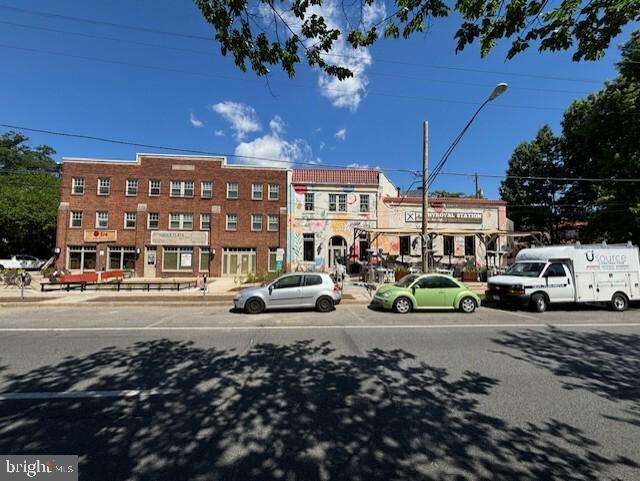 3305 PERRY ST Property Photo 1