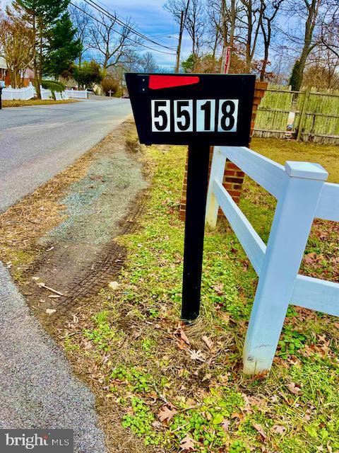 5518 Lanham Station Rd Property Photo 2