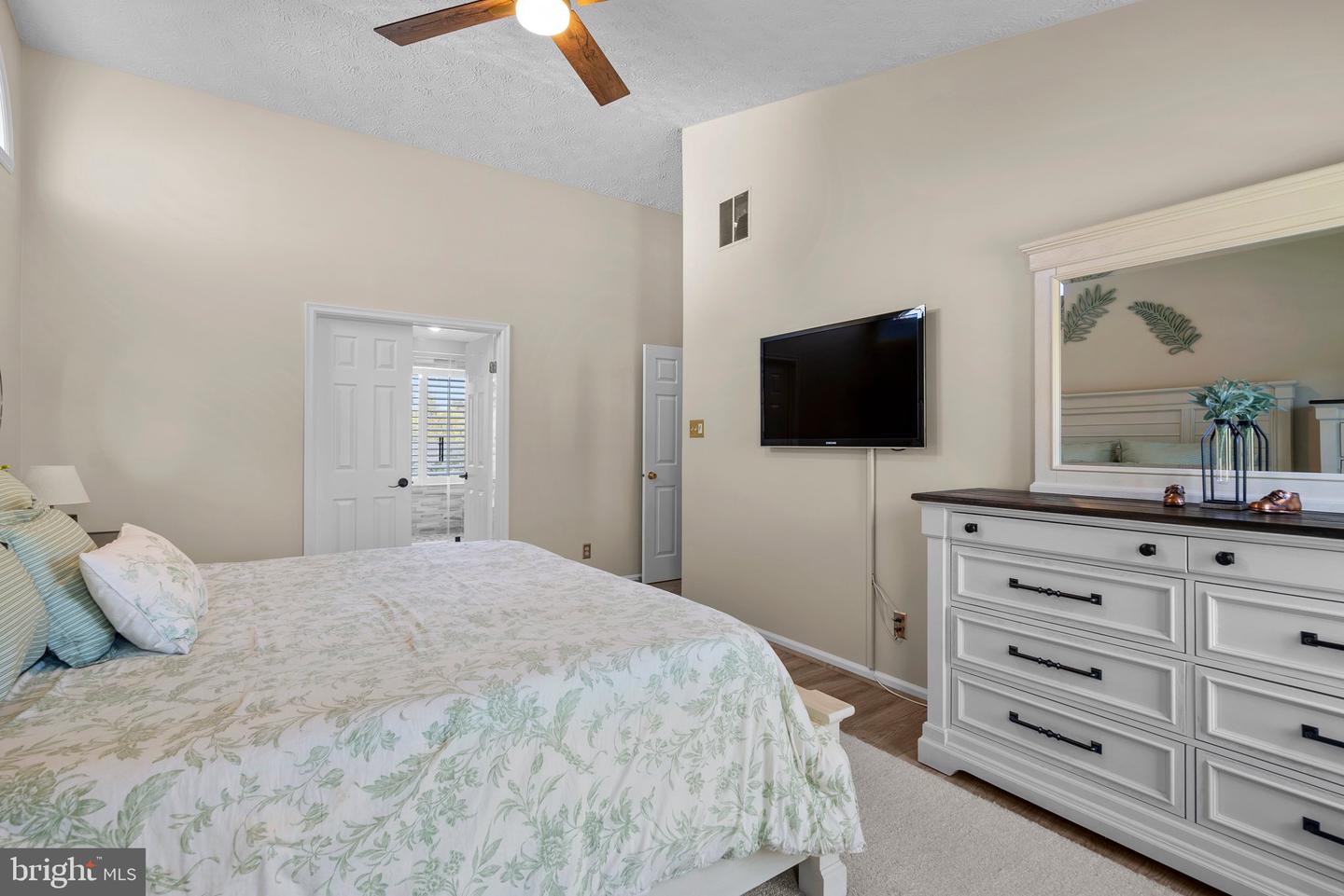 7603 Barkwood Ct Property Photo 28