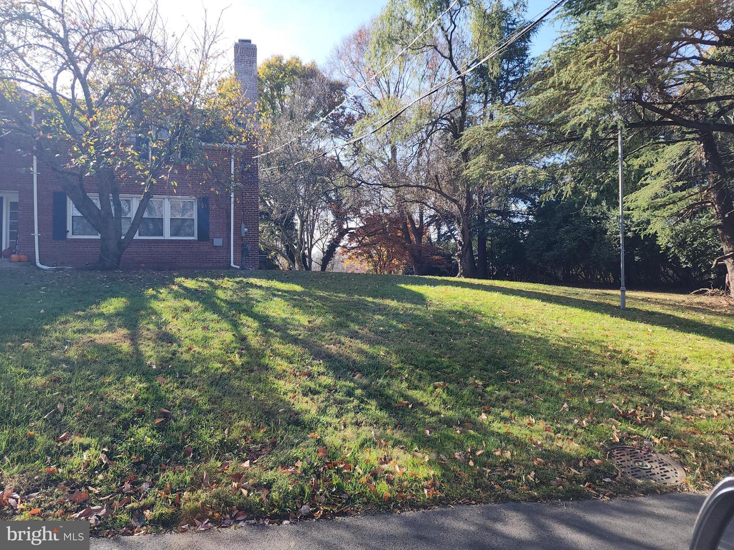1019 Broadview Rd Property Photo 1