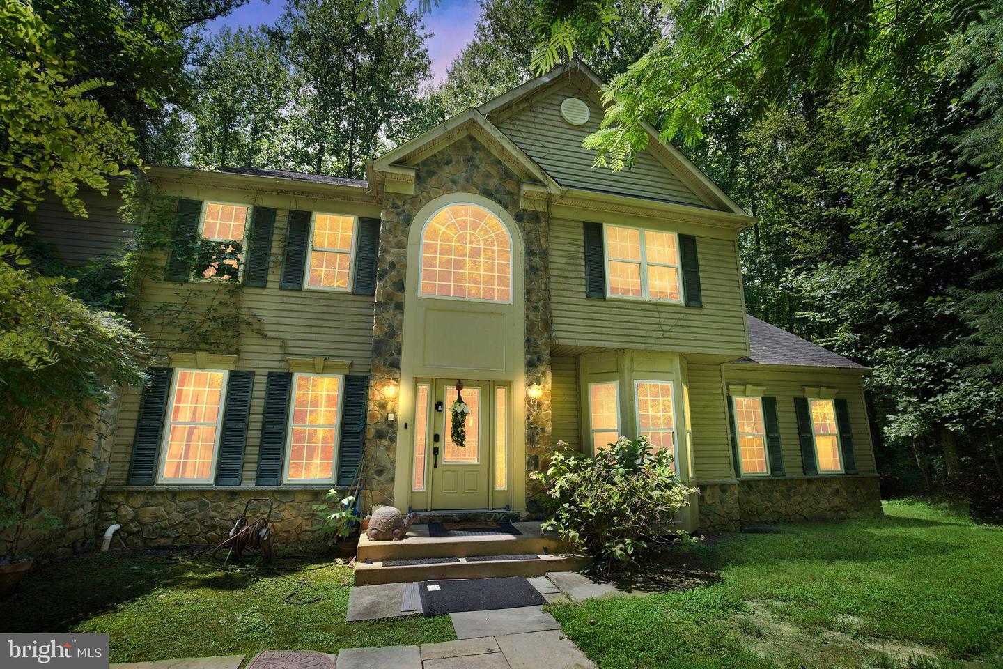 12016 Windsor Manor Rd Property Photo 1