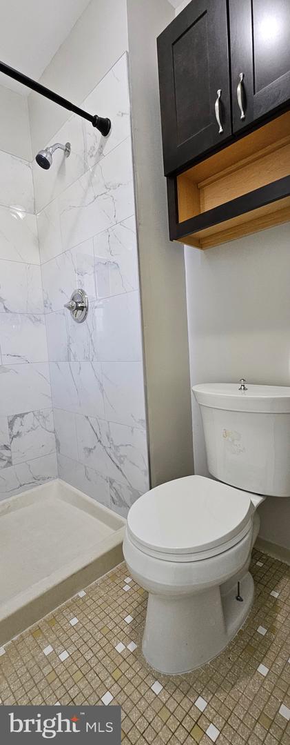 16914 Dorchester Pl Property Photo 17