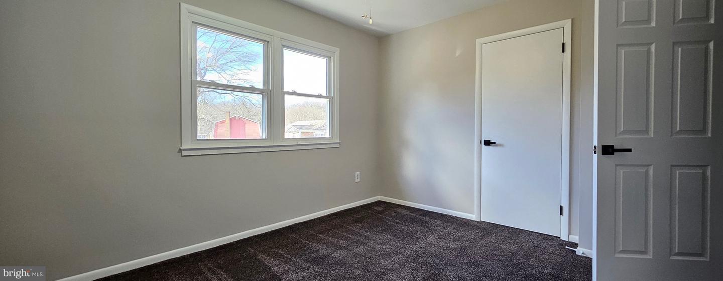 16914 Dorchester Pl Property Photo 25