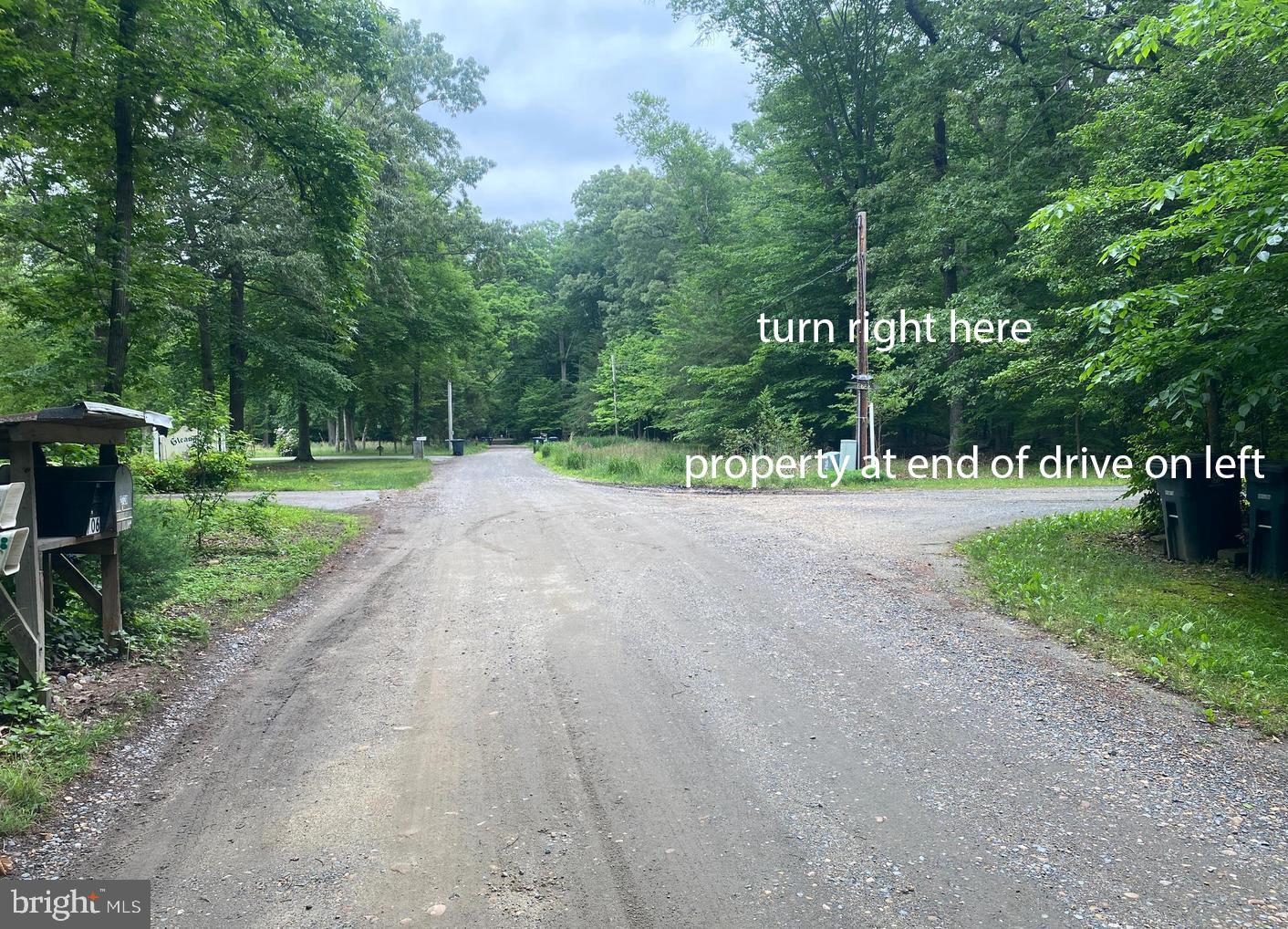 Hidden Valley Rd Property Photo 3