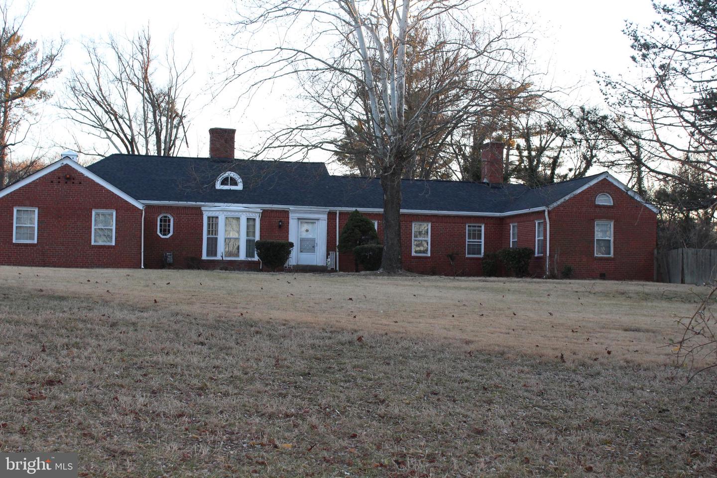 1403 Owens Rd Property Photo 1