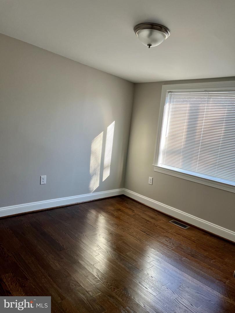 6313 Sligo Pkwy Property Photo 11