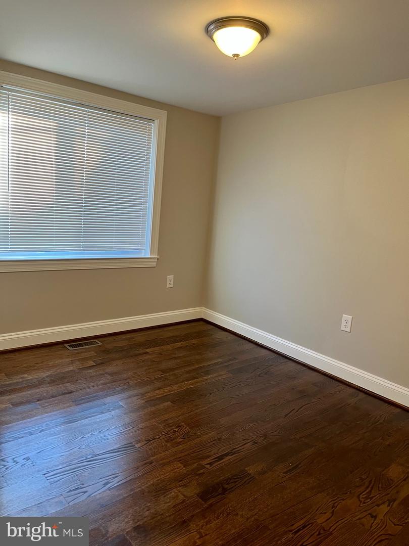 6313 Sligo Pkwy Property Photo 15