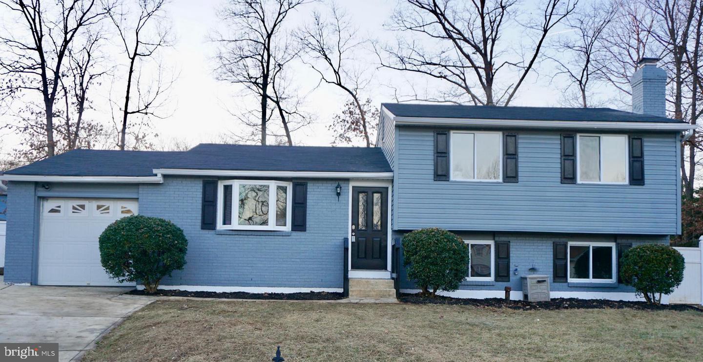 10403 Laren Ln Property Photo