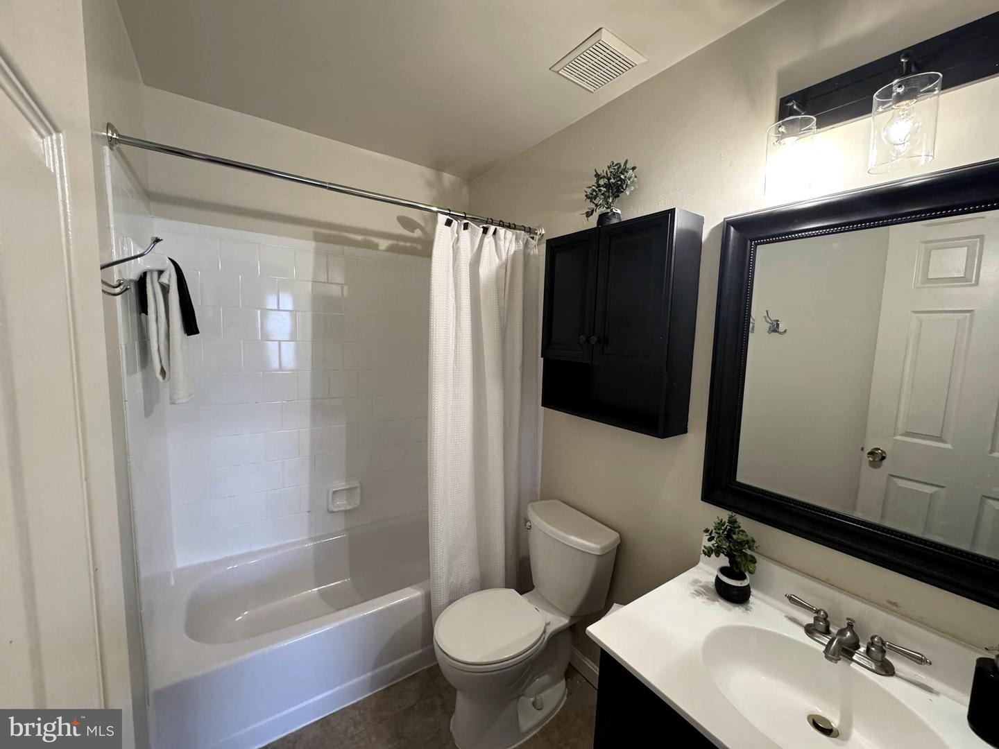 4504 Governor Pratt Ct #518 Property Photo 36