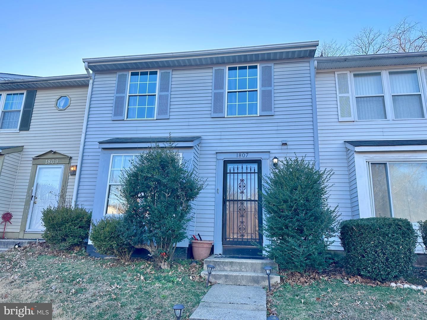 1807 Forest Park Dr Property Photo