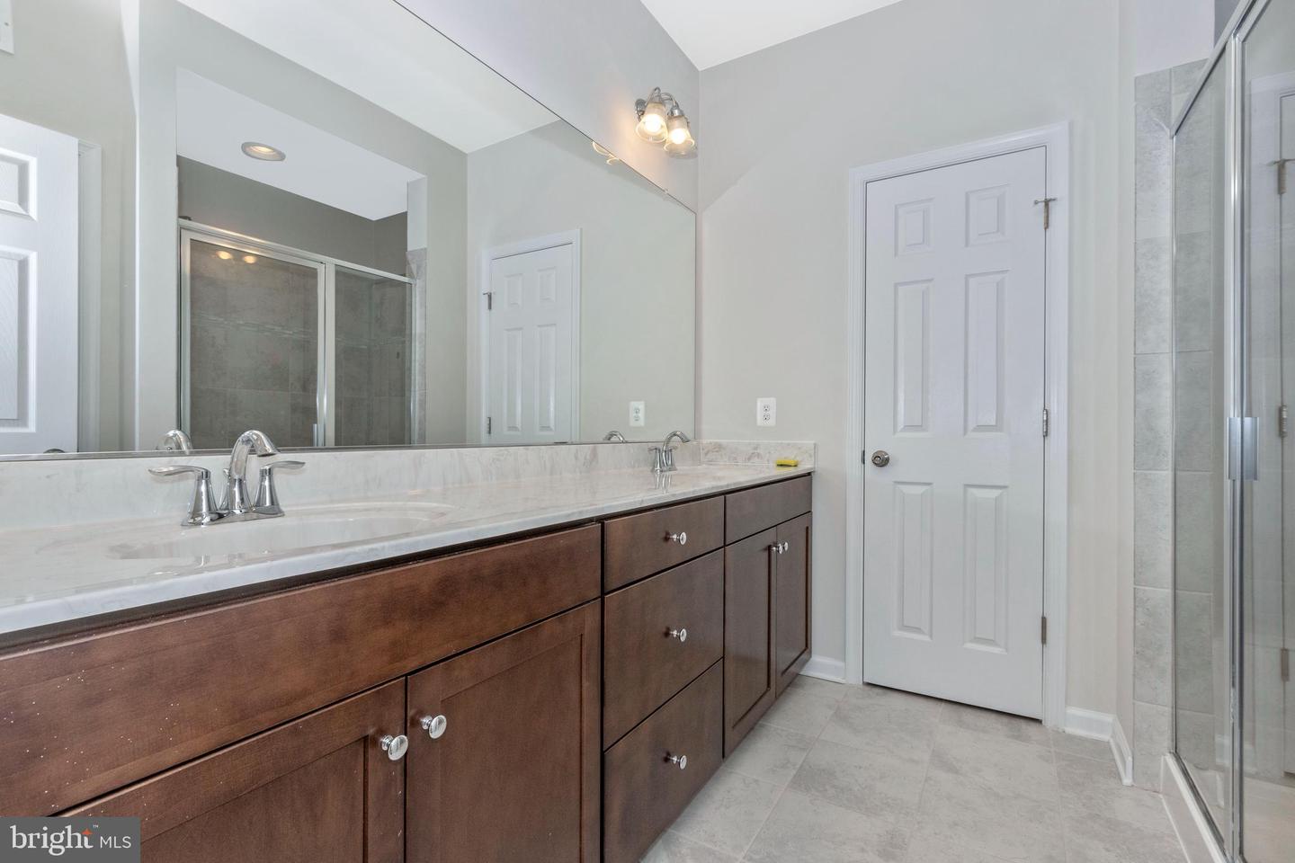 7109 Rowlock Aly Property Photo 12